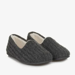 Pisamonas Boys Grey Cable Knit Slippers Best
