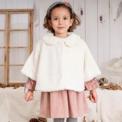 Artesanía Granlei Girls Ivory Faux Fur Cape Sale
