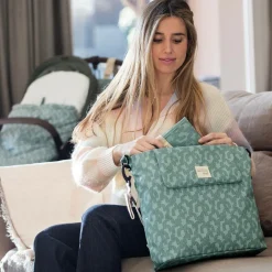 Pasito a Pasito Walking Mum Green Baby Changing Bag (32cm) Hot