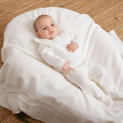 Artesanía Granlei Ivory Knitted Baby Shawl (136cm) Discount