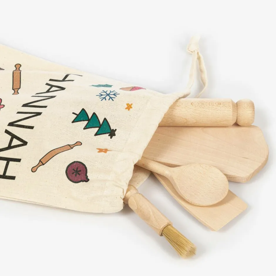 Treat Republic Personalised Festive Baking Set (23cm) Online