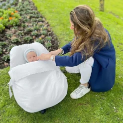 Uzturre White Car Seat Baby Nest (75cm) Outlet