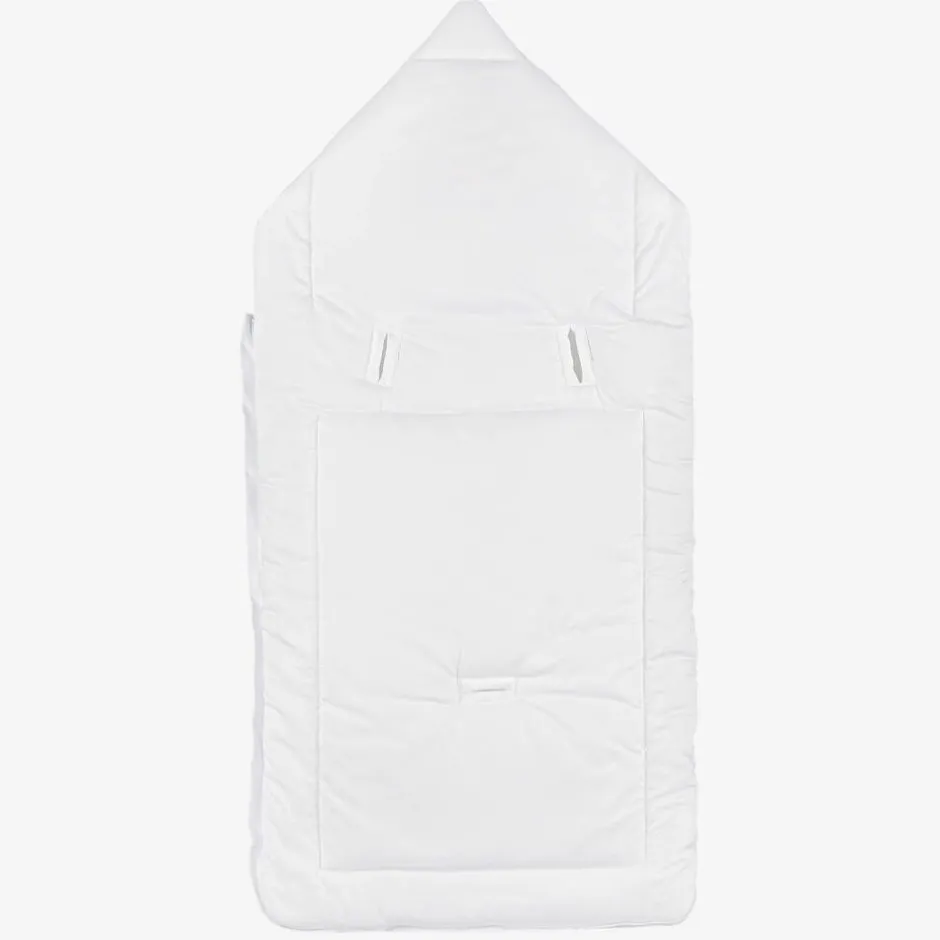 Tartine et Chocolat White Cotton Logo Nest (77cm) New